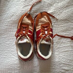 New Balance Tennis Shoes